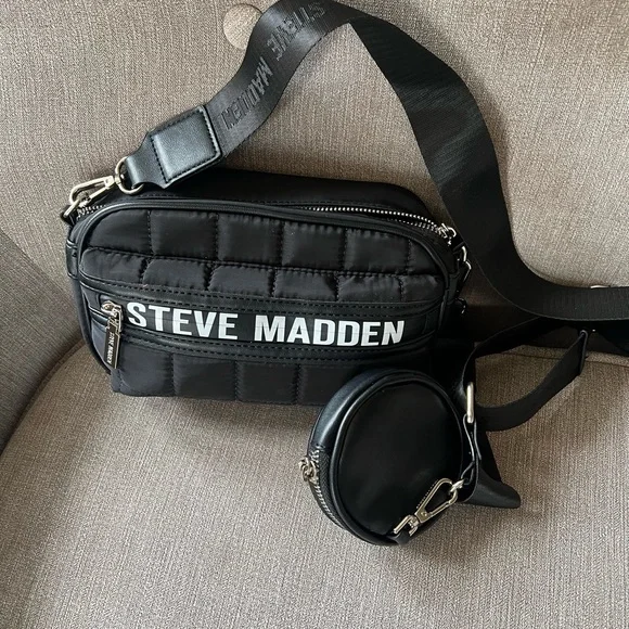 Steve Madden☆ ビンテージ風・クロスボディー・カメラバッグ Steve Madden | Bags | Black Steve Madden Baida Crossbody
